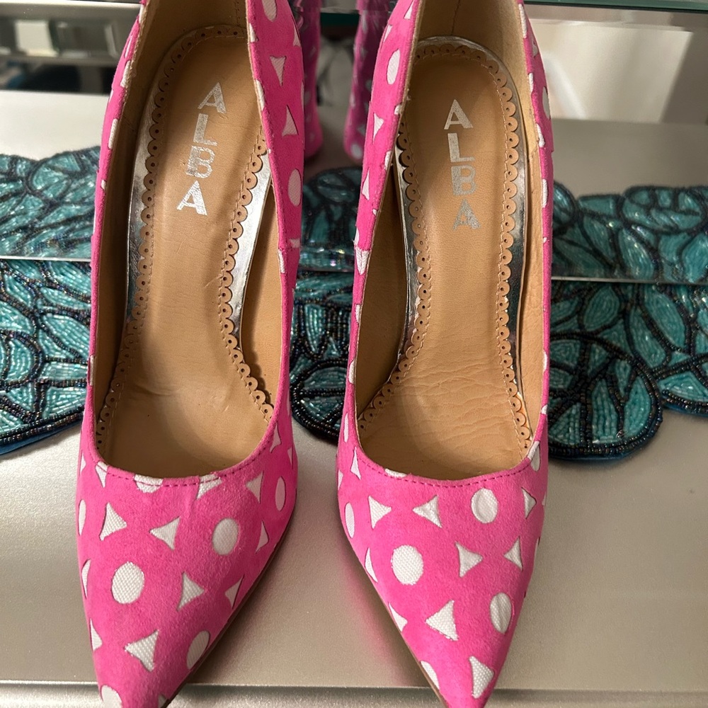 ALBA Pink heels 💕 - Picture 2 of 6